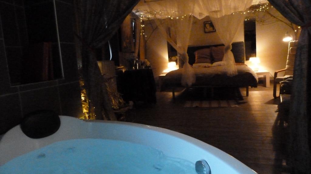 Francorchamps Guest House, Chambres Avec Ou Sans Jacuzzi Malmedy Room photo